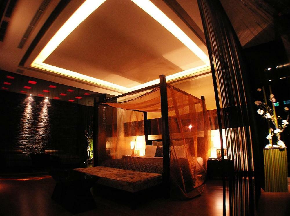 Mos Motel Таоюань Екстер'єр фото